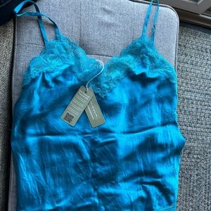 Digital Turquoise Medium Lace and Silk Intimissimi V Neck Top